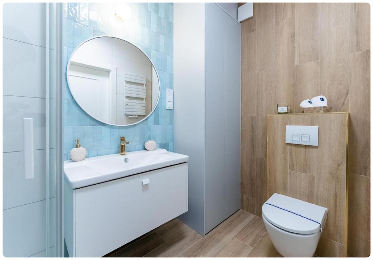 Hello Kolobrzeg Polanki Aqua Apartament Premium Kültér fotó